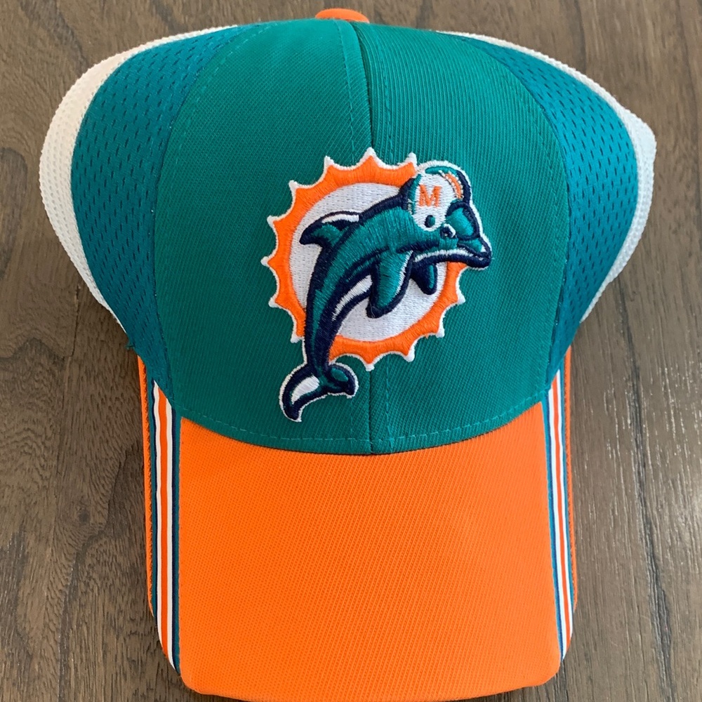 Miami Dolphins Old School Logo Reebok On Field Cap